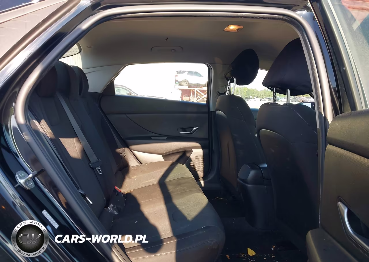 2022 Hyundai Elantra Se VIN:KMHLL4AG9NU324695 - 8