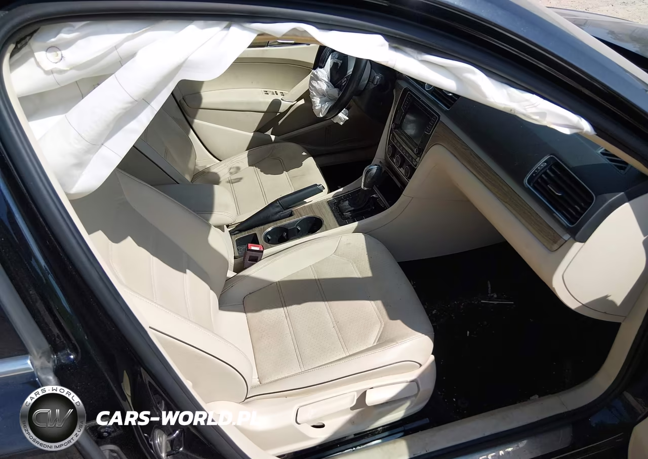 2017 Volkswagen Passat 1.8T Se VIN:1VWGT7A31HC076678 - 5