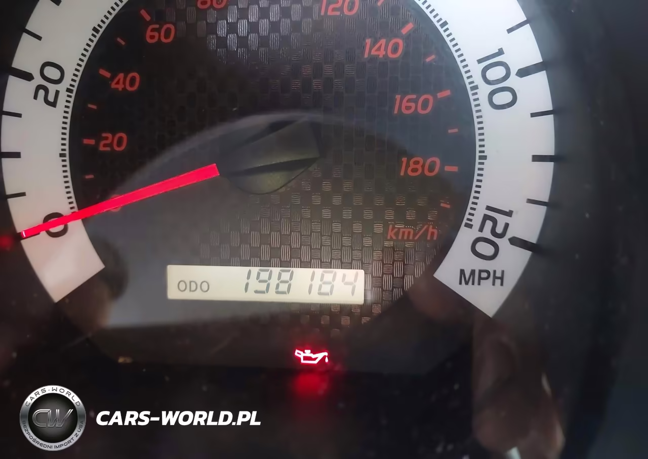 2015 Toyota Tacoma Base V6 VIN:3TMLU4EN1FM180804 - 15
