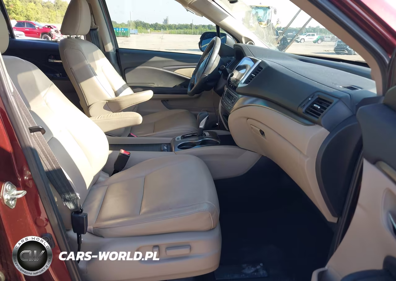 2019 Honda Ridgeline Rtl-T VIN:5FPYK2F62KB000842 - 5