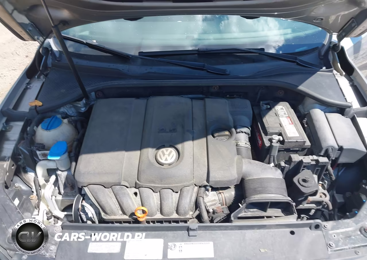 2013 Volkswagen Passat 2.5L S VIN:1VWAP7A39DC107812 - 10