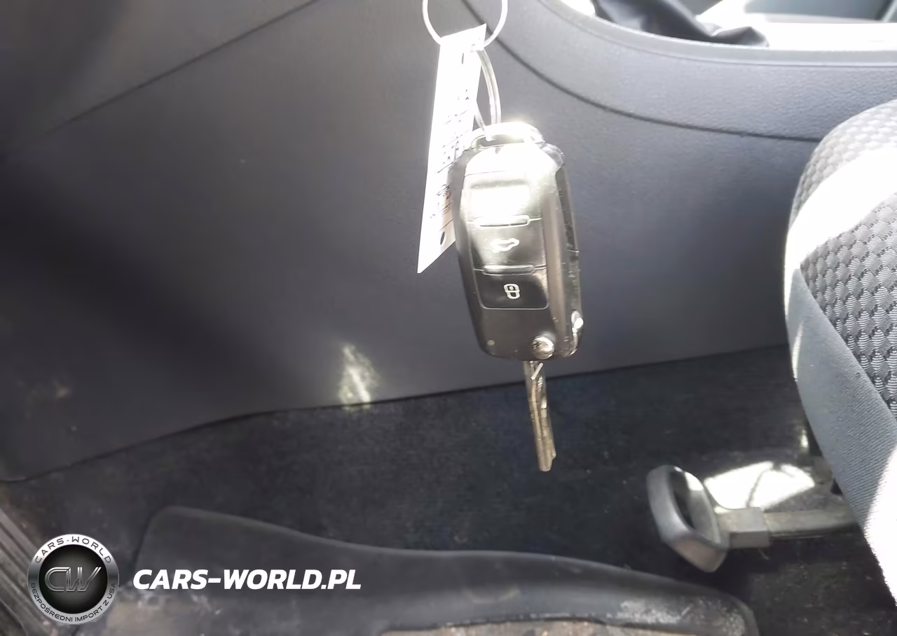 2013 Volkswagen Passat 2.5L S VIN:1VWAP7A39DC107812 - 11