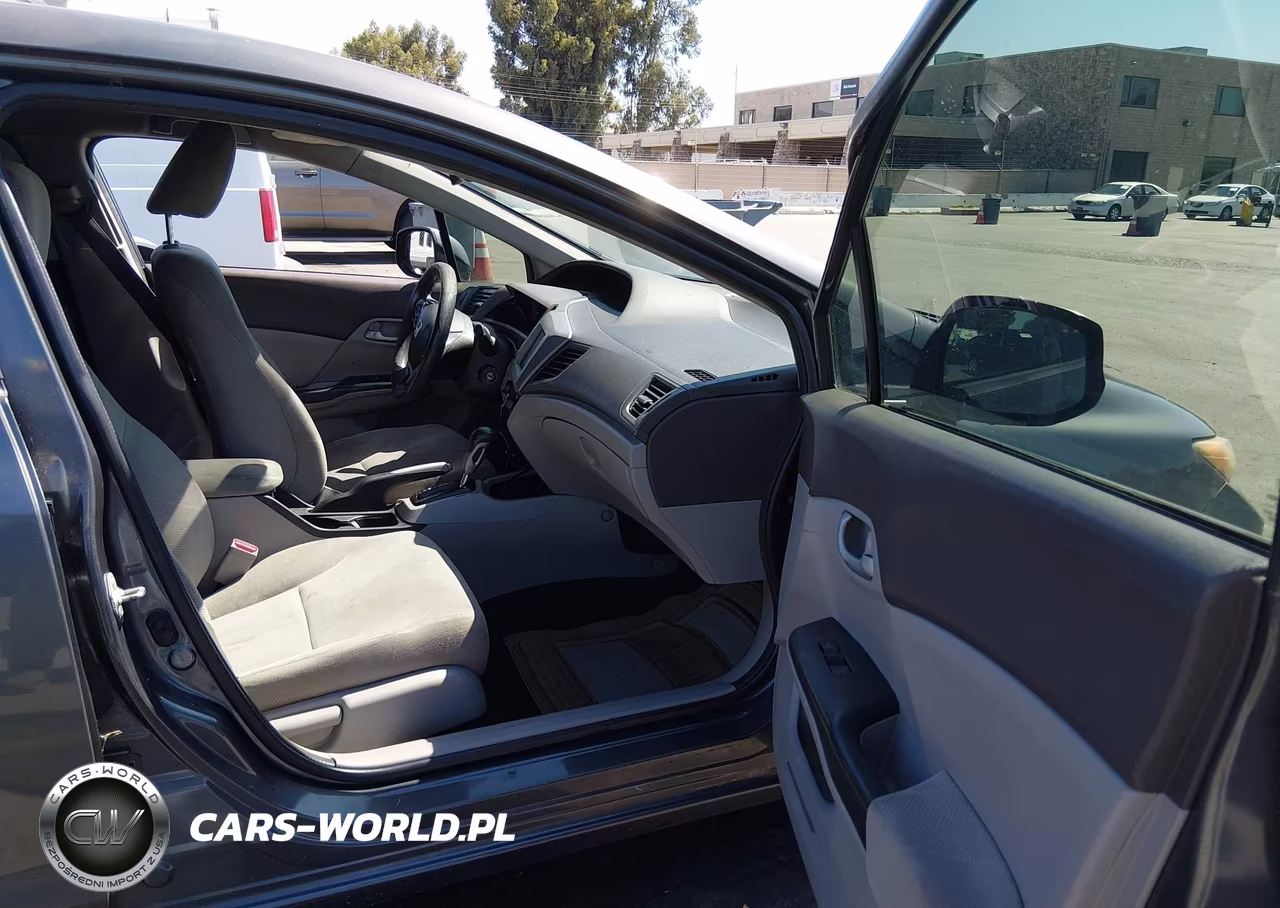 2012 Honda Civic Hf VIN:2HGFB2F68CH553895 - 5