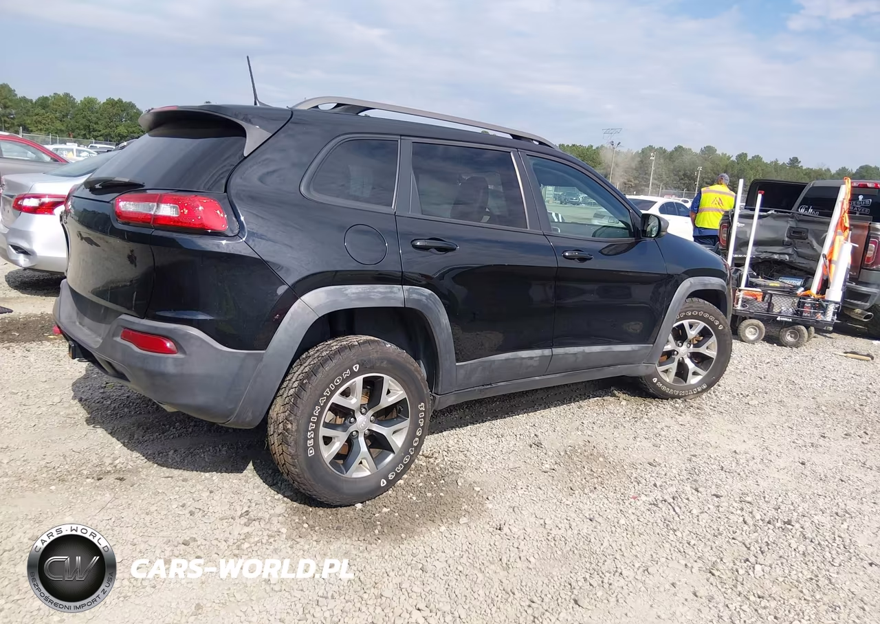 2017 Jeep Cherokee Trailhawk L Plus VIN:1C4PJMBS8HD217236 - 4