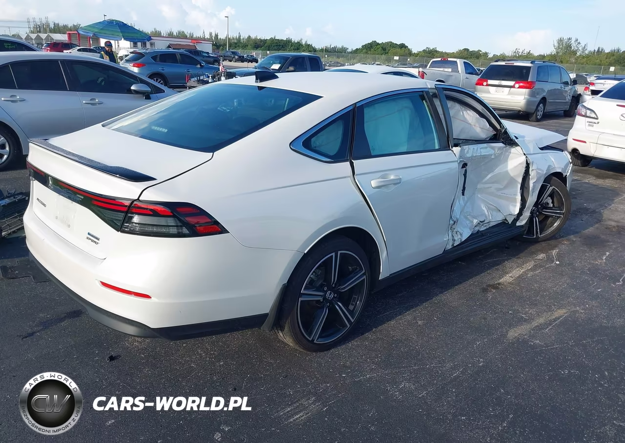 2025 Honda Accord Hybrid Sport VIN:1HGCY2F55SA050752 - 4