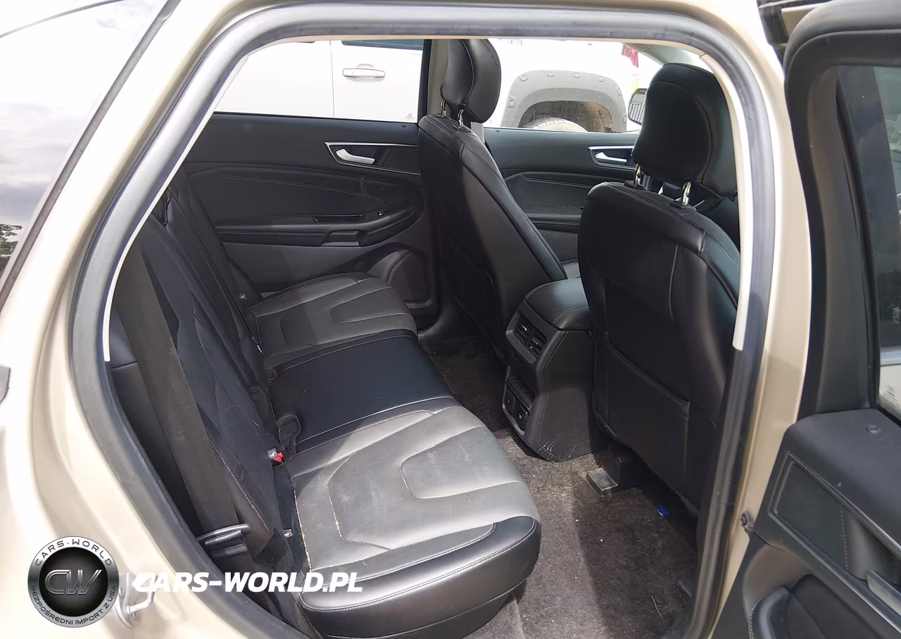 2018 Ford Edge Titanium VIN:2FMPK4K97JBC25619 - 8