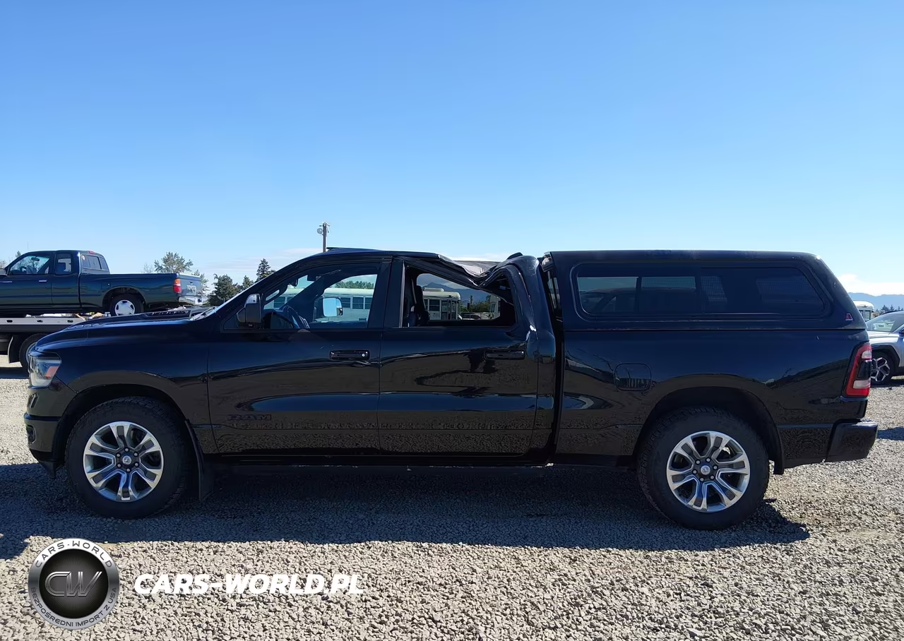 2019 Ram 1500 Sport VIN:1C6SRFTT9KN611276 - 14