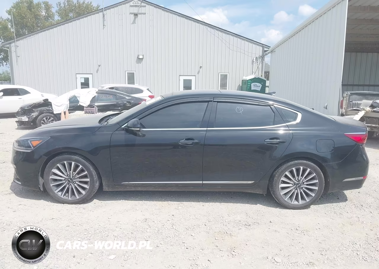 2018 Kia Cadenza Premium VIN:KNALC4J12J5127613 - 15