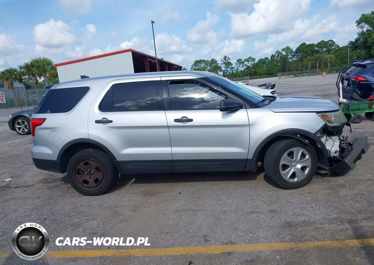 2016 Ford Utility Police Interceptor VIN:1FM5K8AR3GGA28593 - 13