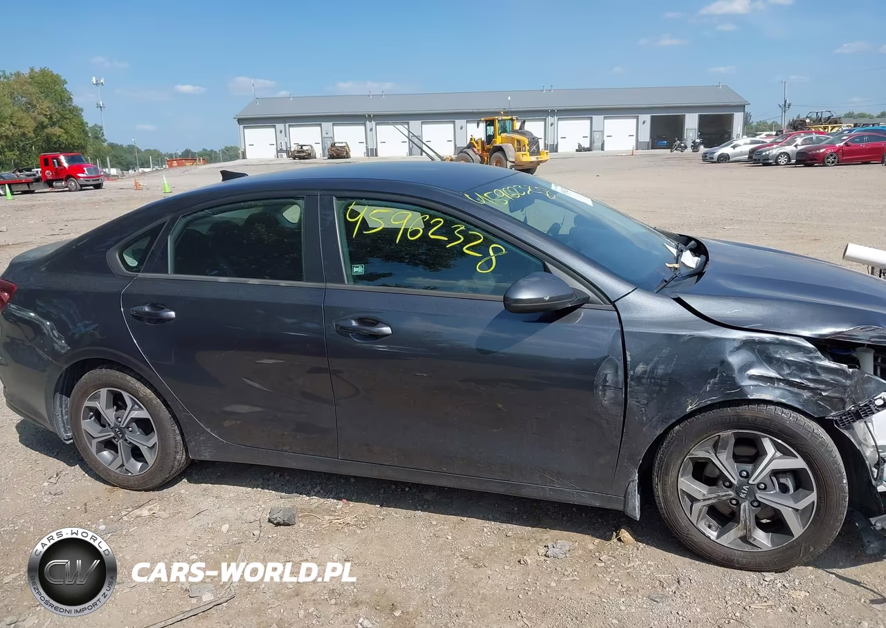 2021 Kia Forte Lxs VIN:3KPF24AD0ME414146 - 13