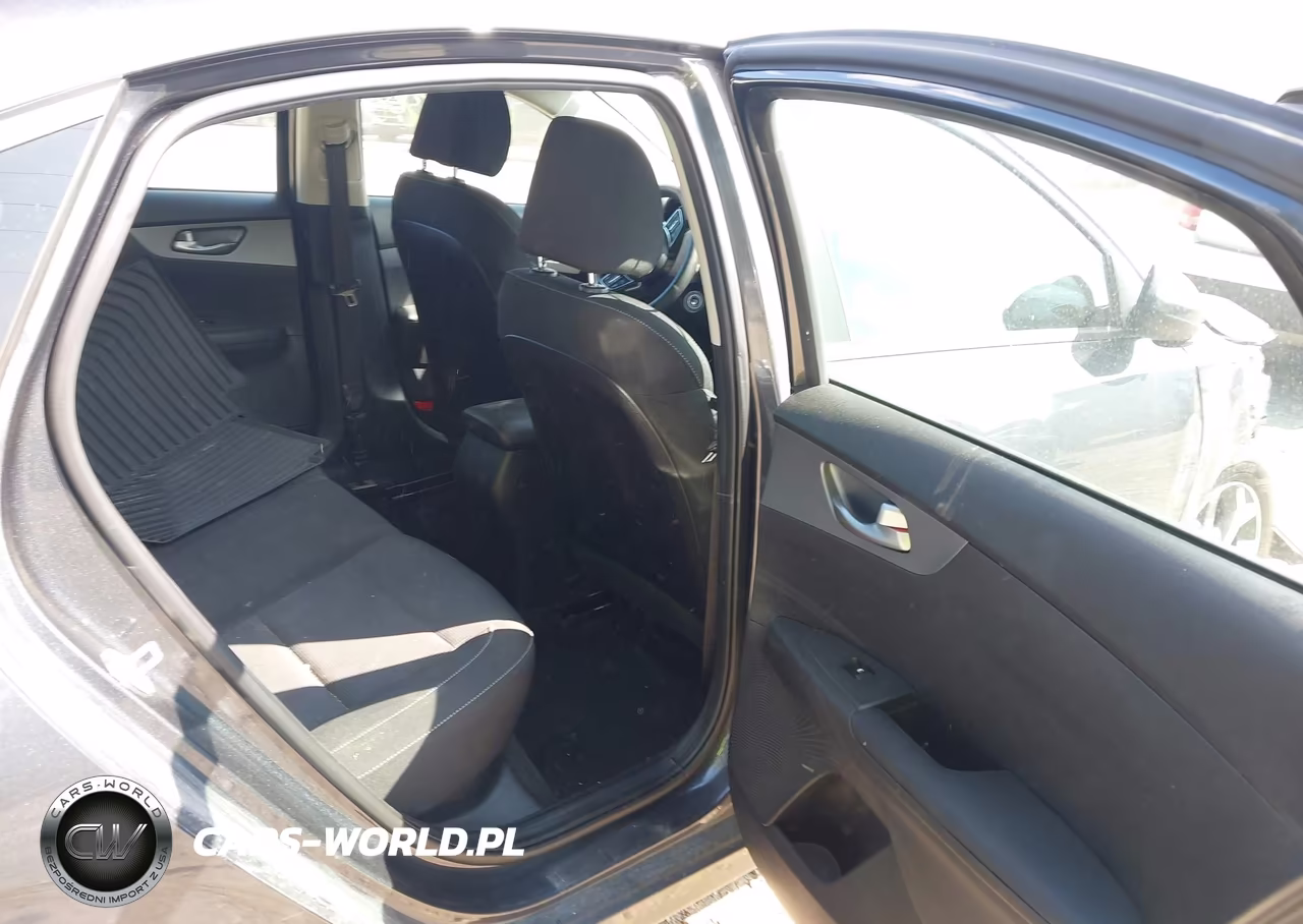 2021 Kia Forte Lxs VIN:3KPF24AD0ME414146 - 8