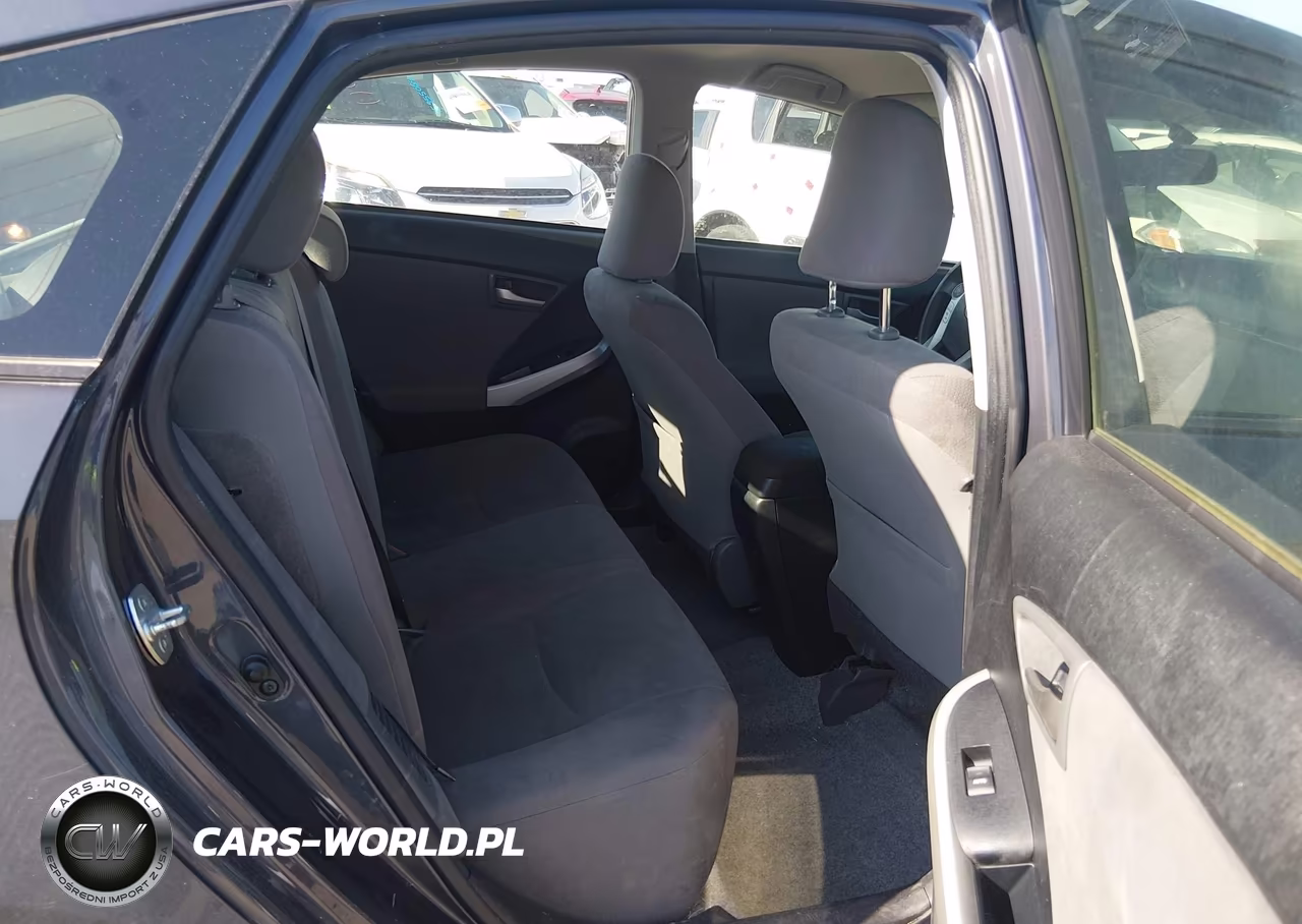 2015 Toyota Prius Three VIN:JTDKN3DU6F1914510 - 8