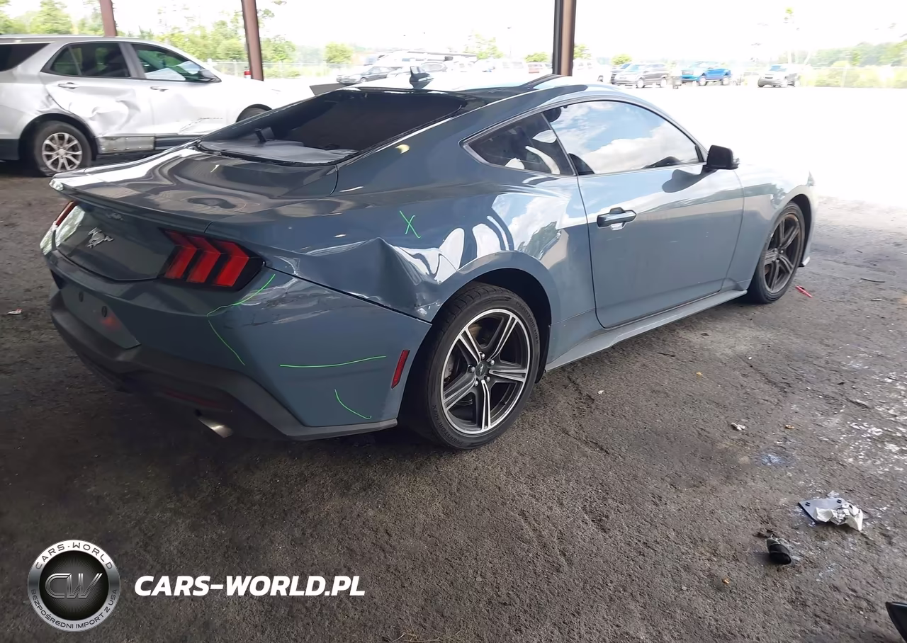 2025 Ford Mustang Ecoboost Fastback VIN:1FA6P8TH2S5130363 - 4