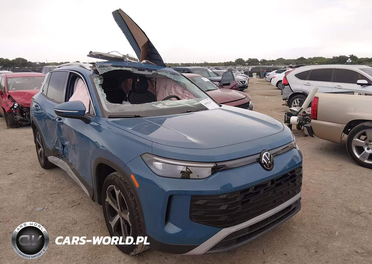 2025 Volkswagen Tiguan 2.0T Se VIN:3VVFR7RM0SM048128 - 1