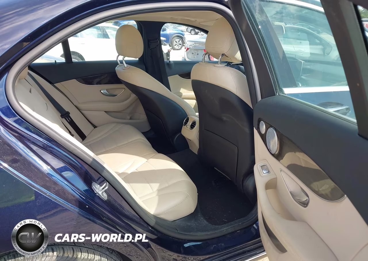 2018 Mercedes-Benz C 300 4Matic VIN:WDDWF4KB1JR326360 - 8