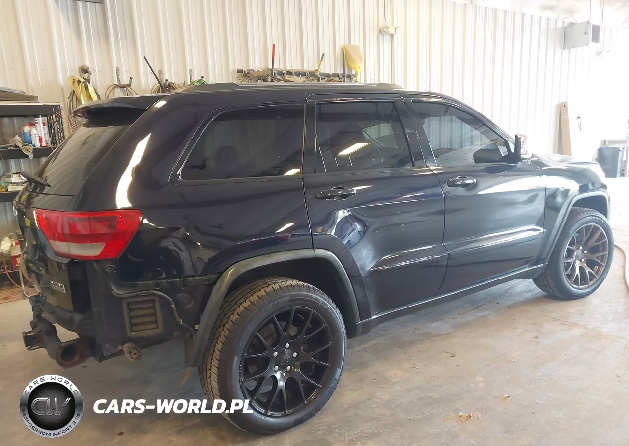 2011 Jeep Grand Cherokee Overland VIN:1J4RR6GT6BC703226 - 4