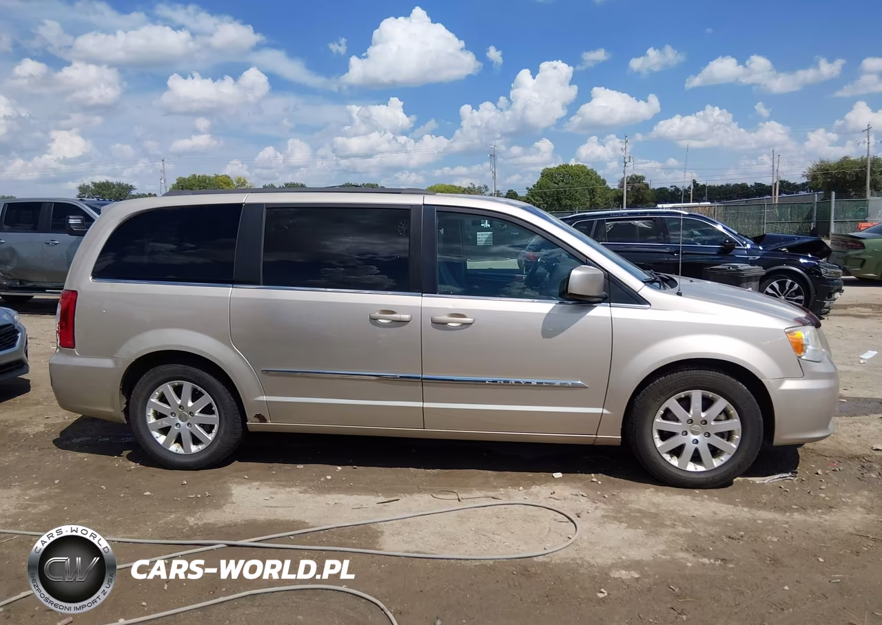 2013 Chrysler Town & Country Touring VIN:2C4RC1BG2DR539164 - 13
