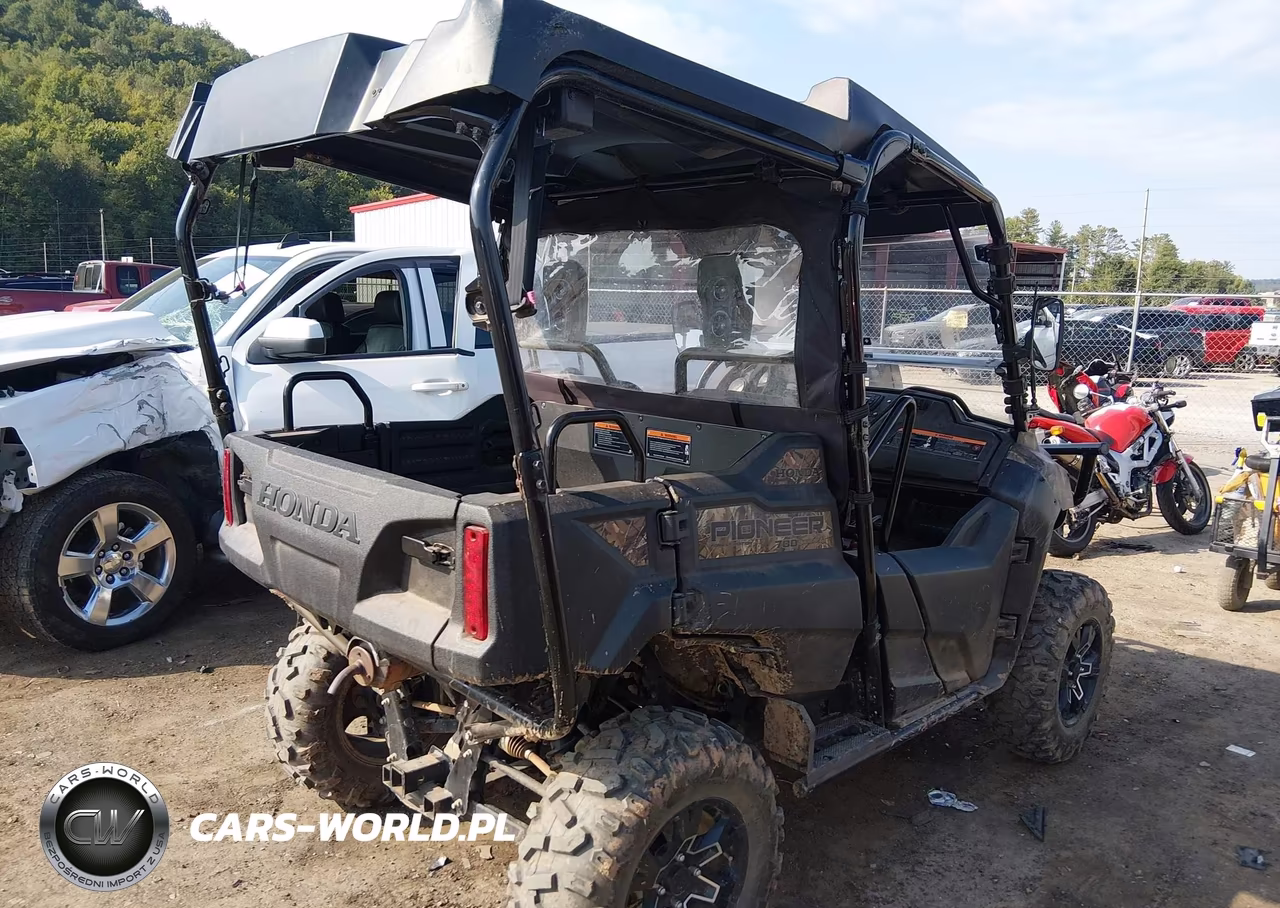 2023 Honda Sxs700 M4 VIN:1HFVE0256P4800293 - 4