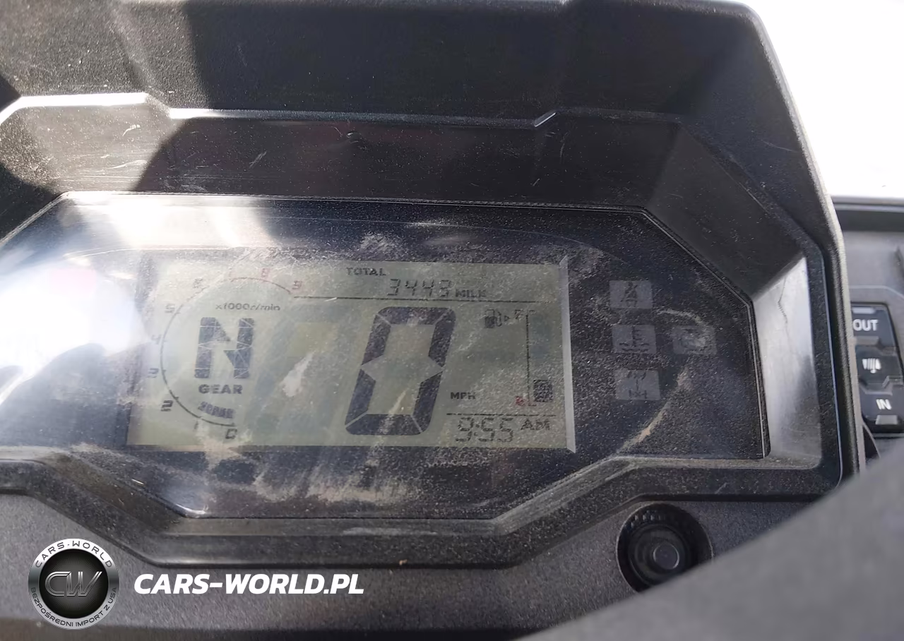 2023 Honda Sxs700 M4 VIN:1HFVE0256P4800293 - 7