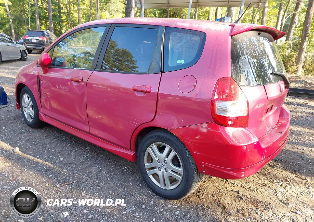 2008 Honda Fit Sport VIN:JHMGD38658S045611 - 3