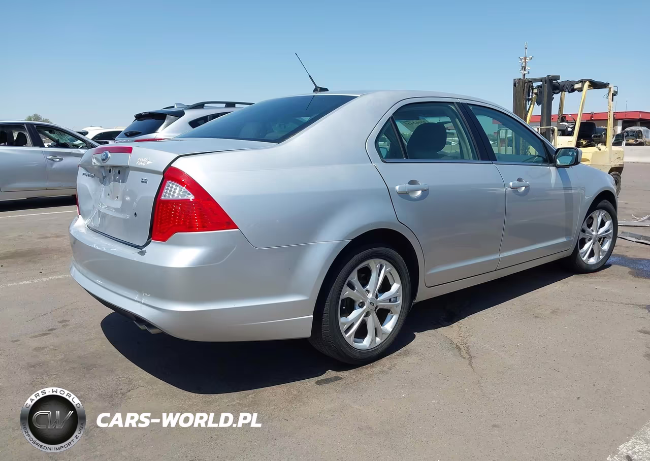 2012 Ford Fusion Se VIN:3FAHP0HAXCR157332 - 4