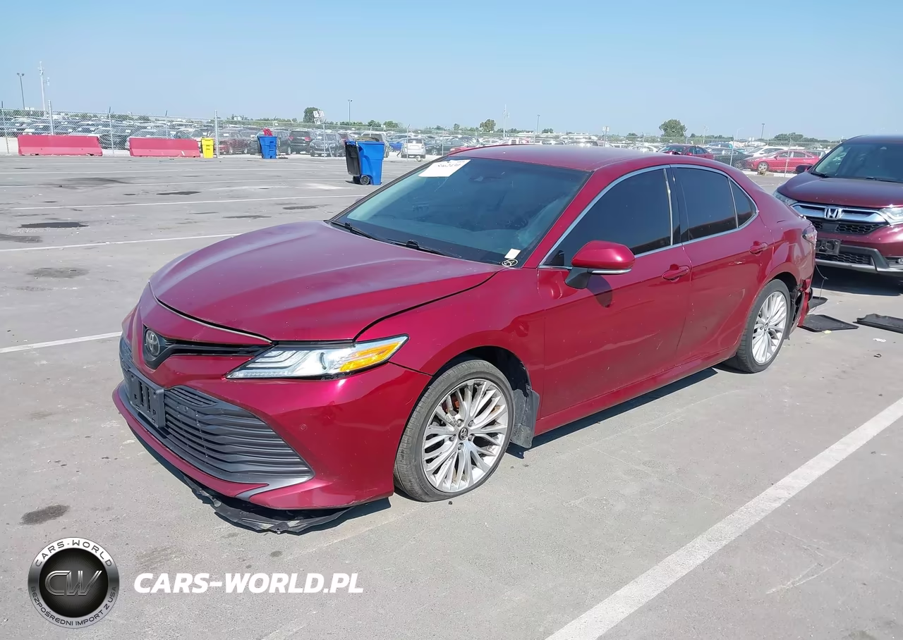 2018 Toyota Camry Xle VIN:4T1B11HK5JU556103 - 2