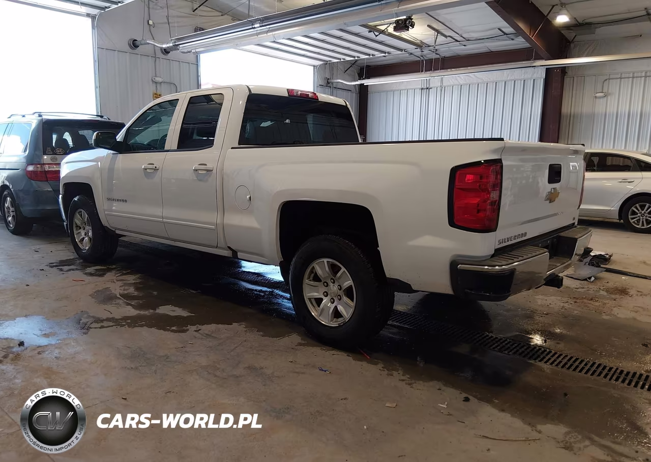 2017 Chevrolet Silverado 1500 Lt VIN:1GCVKREC8HZ229671 - 3