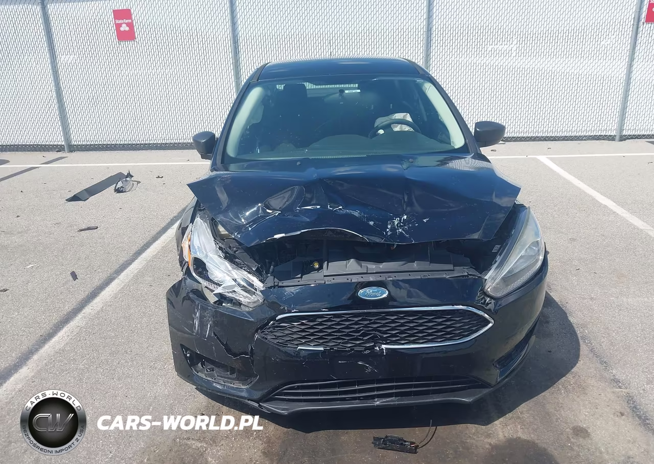 2017 Ford Focus S VIN:1FADP3E29HL257246 - 12
