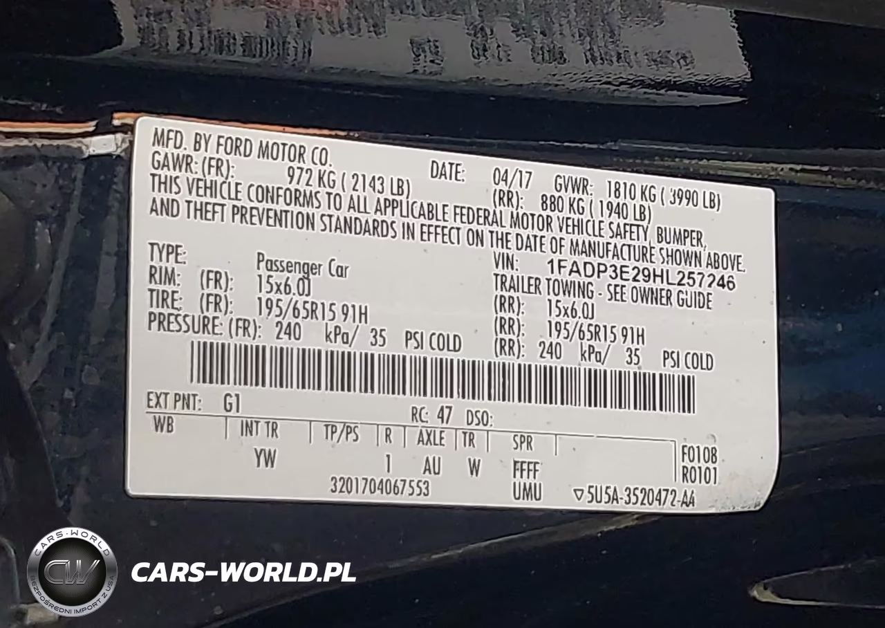 2017 Ford Focus S VIN:1FADP3E29HL257246 - 9