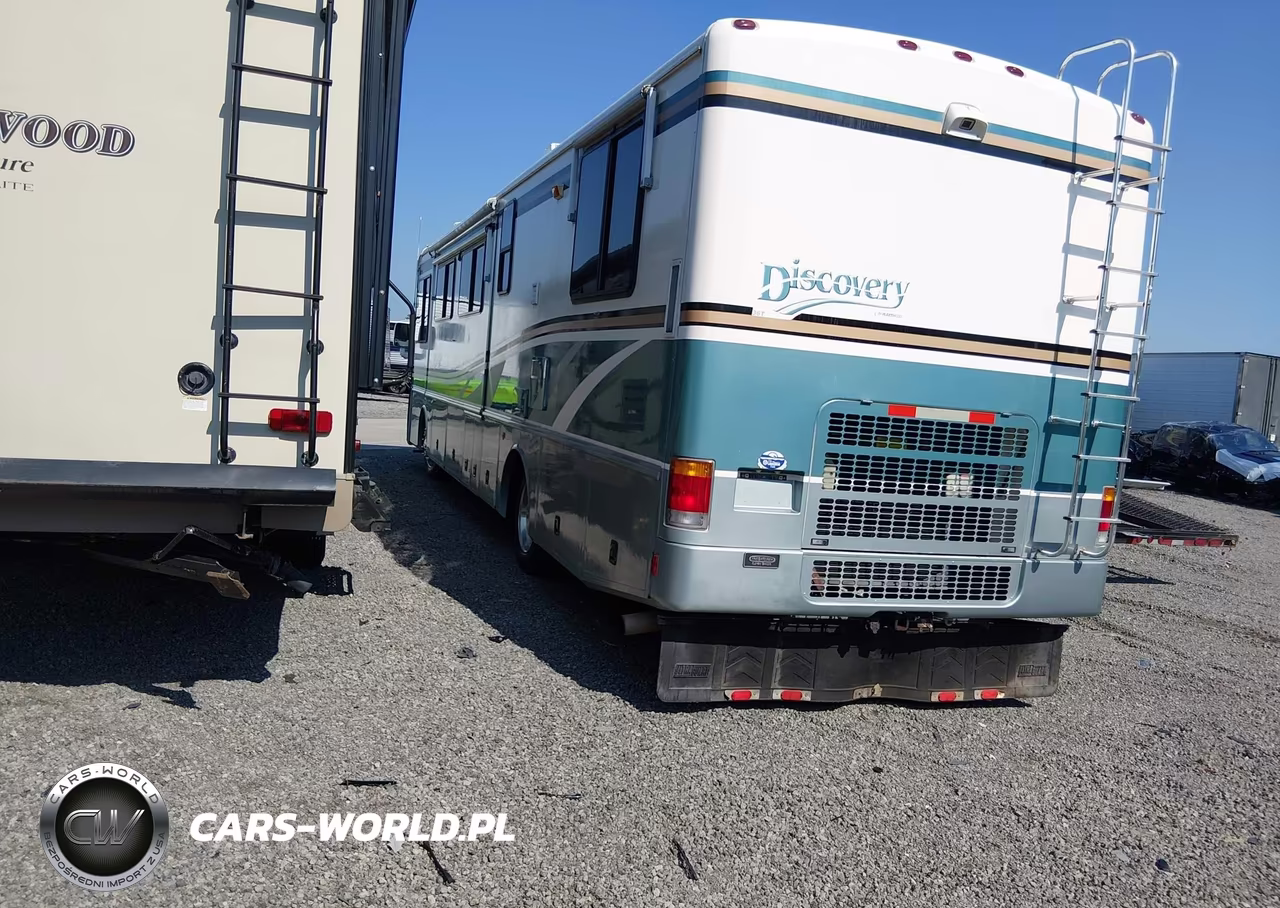 1999 Freightliner Chassis X Line Motor Home VIN:4UZ6XFBC0XCB53839 - 3