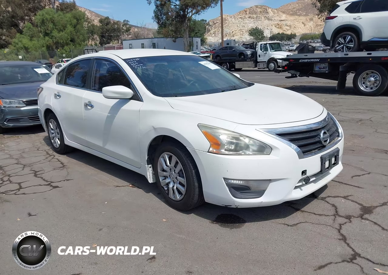 2015 Nissan Altima 2.5 S – zdjęcie 1 z 11