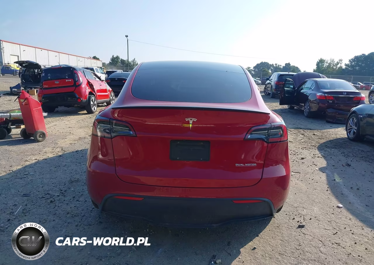 2023 Tesla Model Y Performance Dual Motor All-Wheel Drive VIN:7SAYGDEF0PF586880 - 16