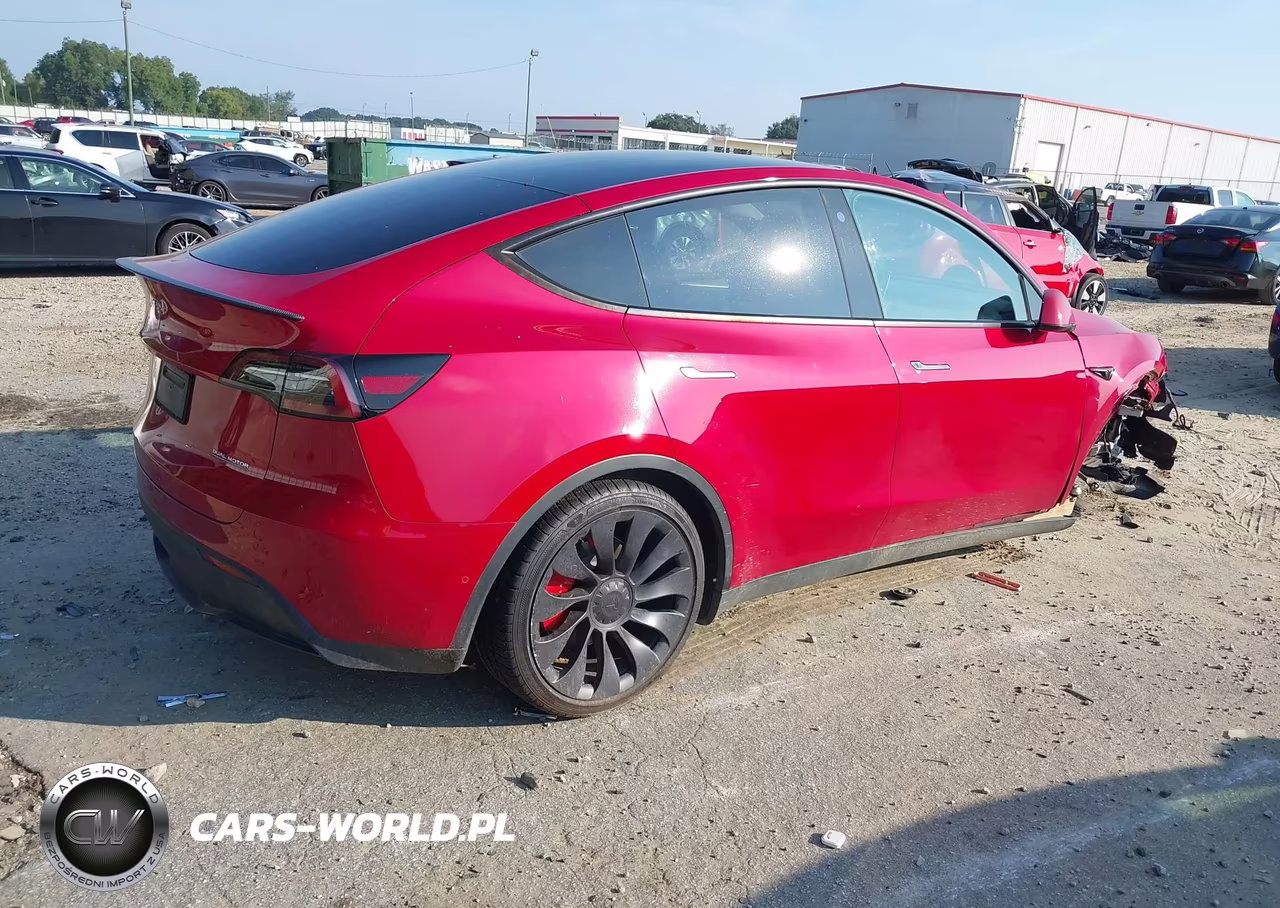 2023 Tesla Model Y Performance Dual Motor All-Wheel Drive VIN:7SAYGDEF0PF586880 - 4