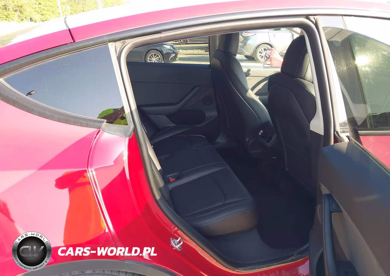 2023 Tesla Model Y Performance Dual Motor All-Wheel Drive VIN:7SAYGDEF0PF586880 - 8