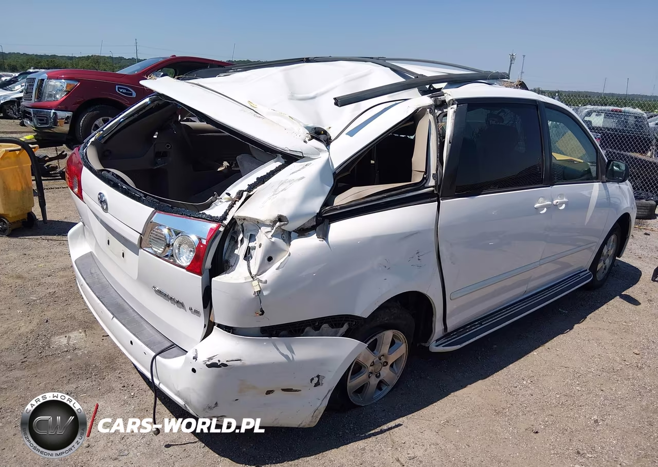 2006 Toyota Sienna Le VIN:5TDZA23C56S488826 - 4