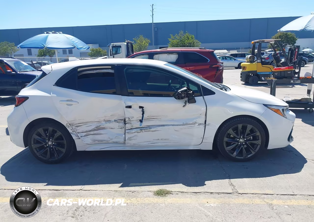 2023 Toyota Corolla Xse VIN:JTNC4MBE0P3213374 - 13