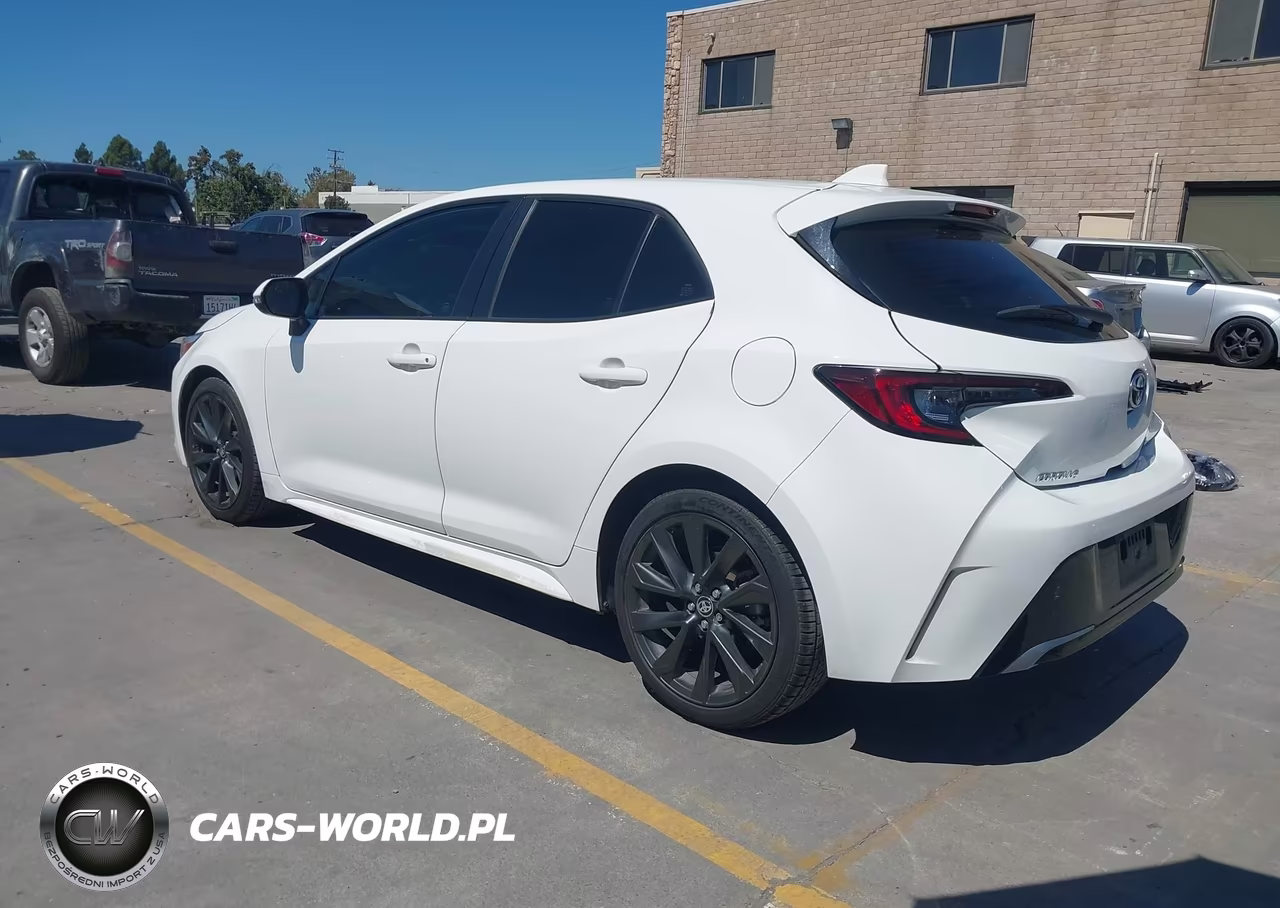2023 Toyota Corolla Xse VIN:JTNC4MBE0P3213374 - 3