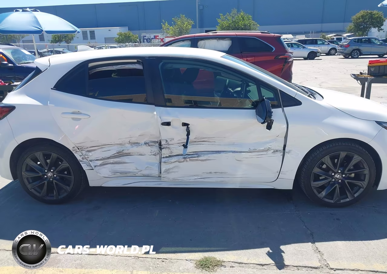 2023 Toyota Corolla Xse VIN:JTNC4MBE0P3213374 - 6