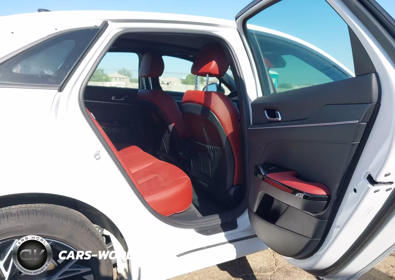 2025 Kia K5 Gt-Line VIN:KNAG64J77S5378464 - 8