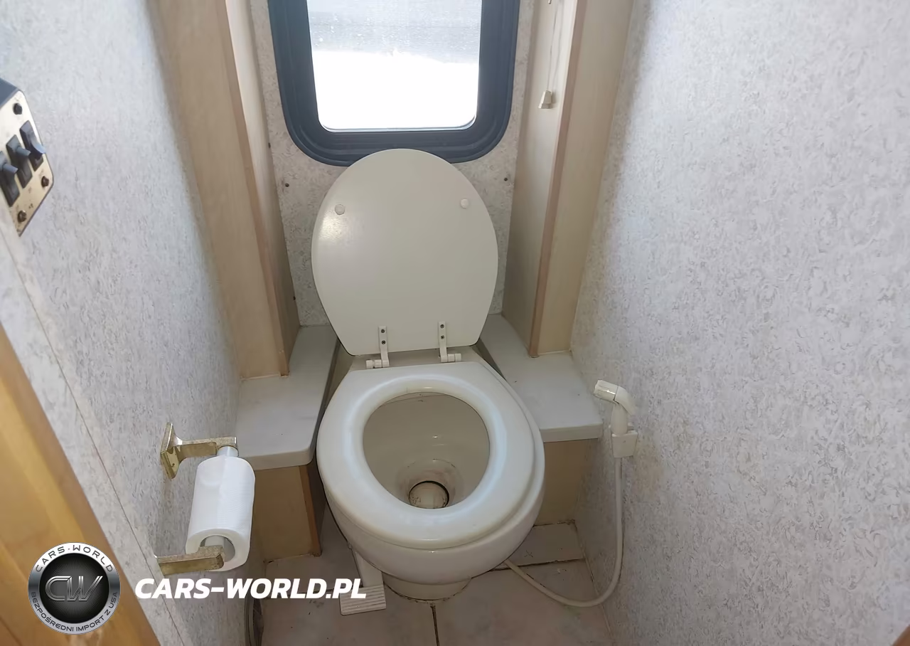 2000 Spartan Motors Motorhome 4Vz VIN:4VZBN2292YC035858 - 7