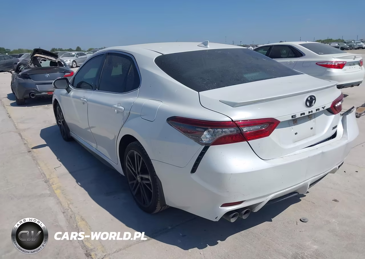 2021 Toyota Camry Xse VIN:4T1K61AK6MU512059 - 3
