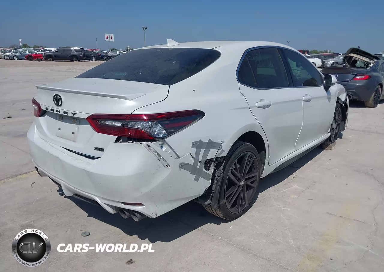 2021 Toyota Camry Xse VIN:4T1K61AK6MU512059 - 4
