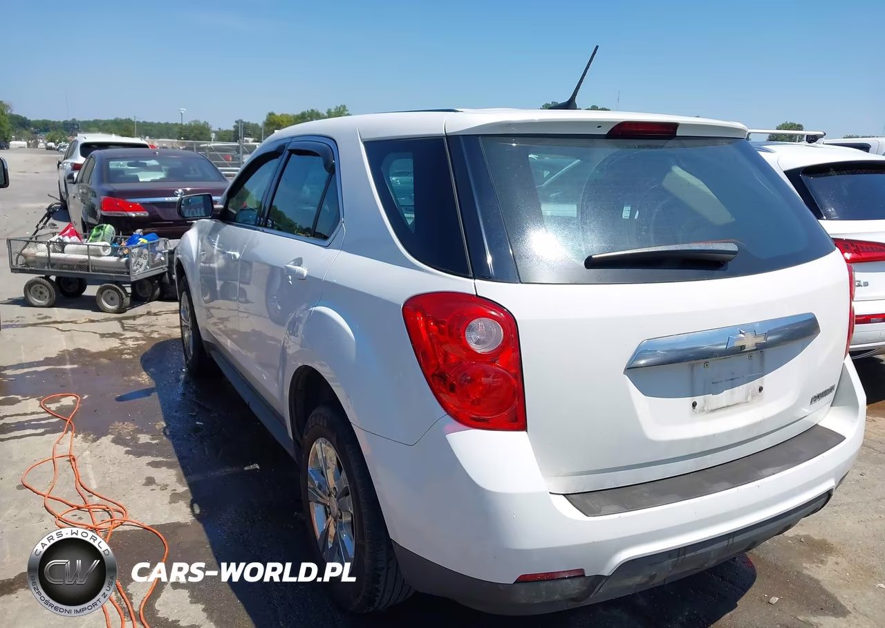 2014 Chevrolet Equinox Ls VIN:1GNALAEK1EZ138409 - 3