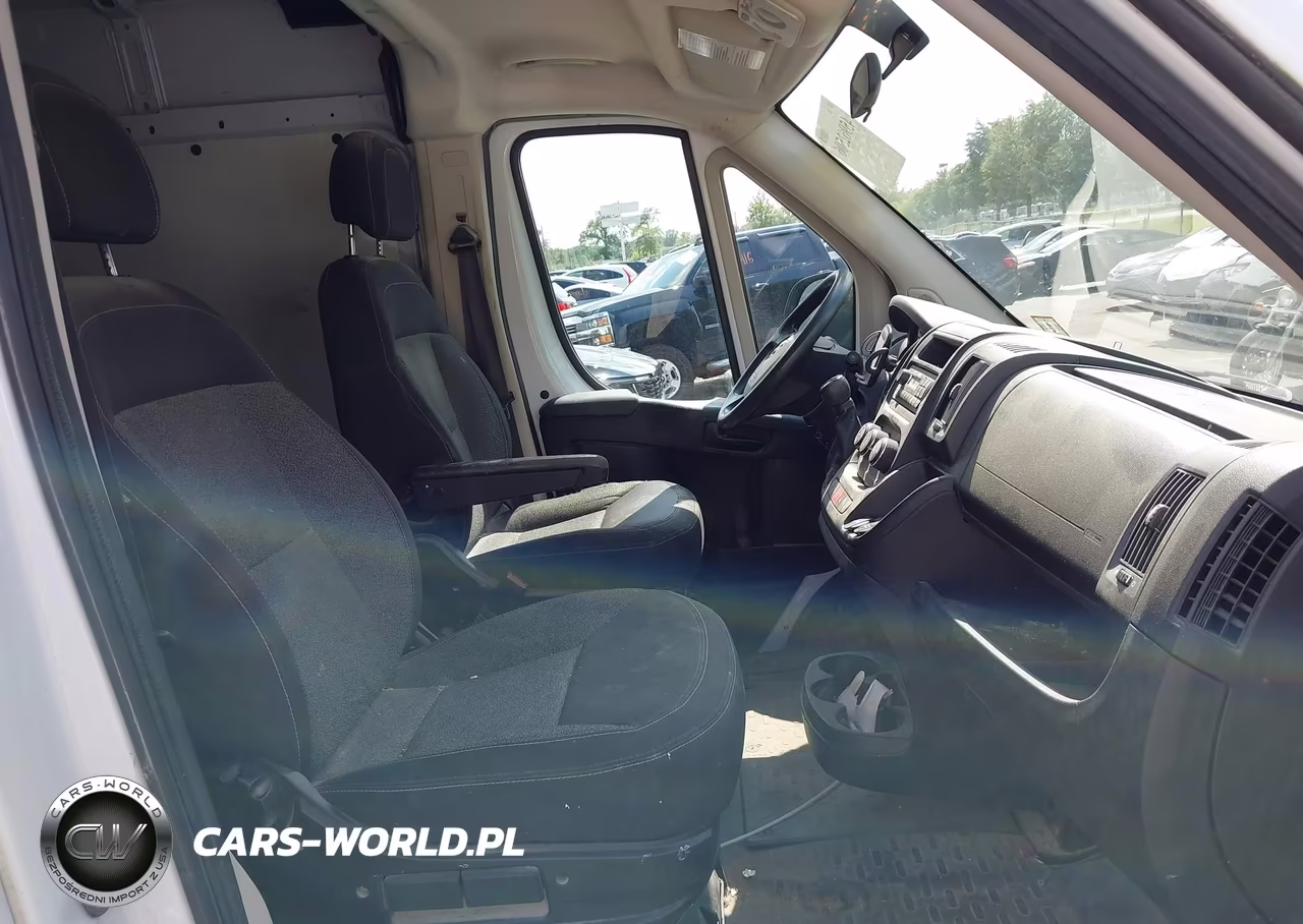 2014 Ram Promaster 1500 VIN:3C6TRVBG8EE108155 - 5