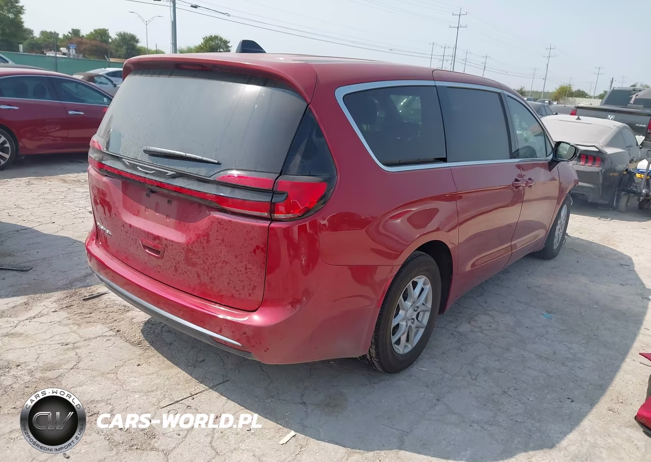 2027 Chrysler Pacifica VIN:2C4RC1BG8VR568072 - 4