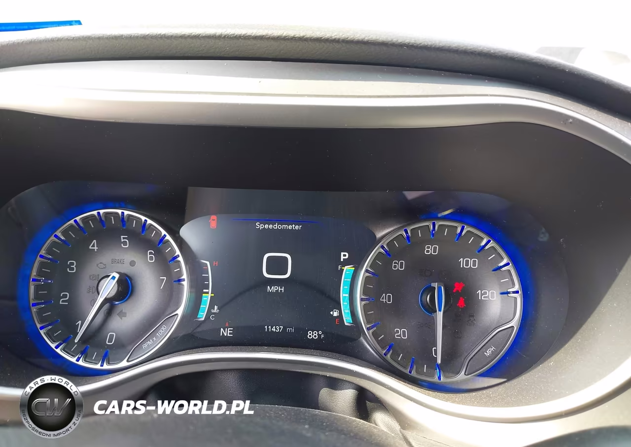 2027 Chrysler Pacifica VIN:2C4RC1BG8VR568072 - 7