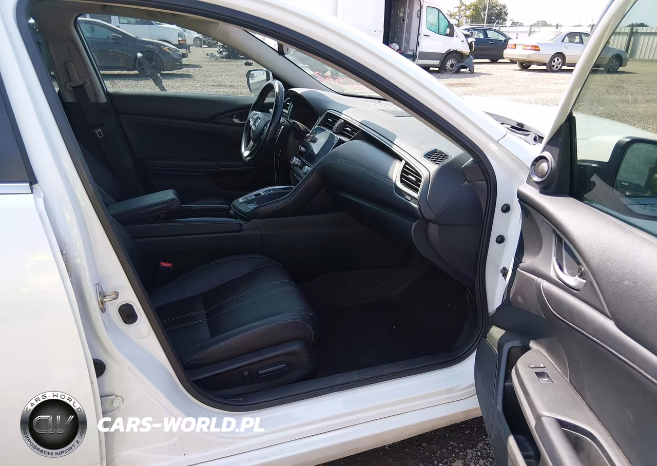 2020 Honda Insight Touring VIN:19XZE4F93LE005615 - 5