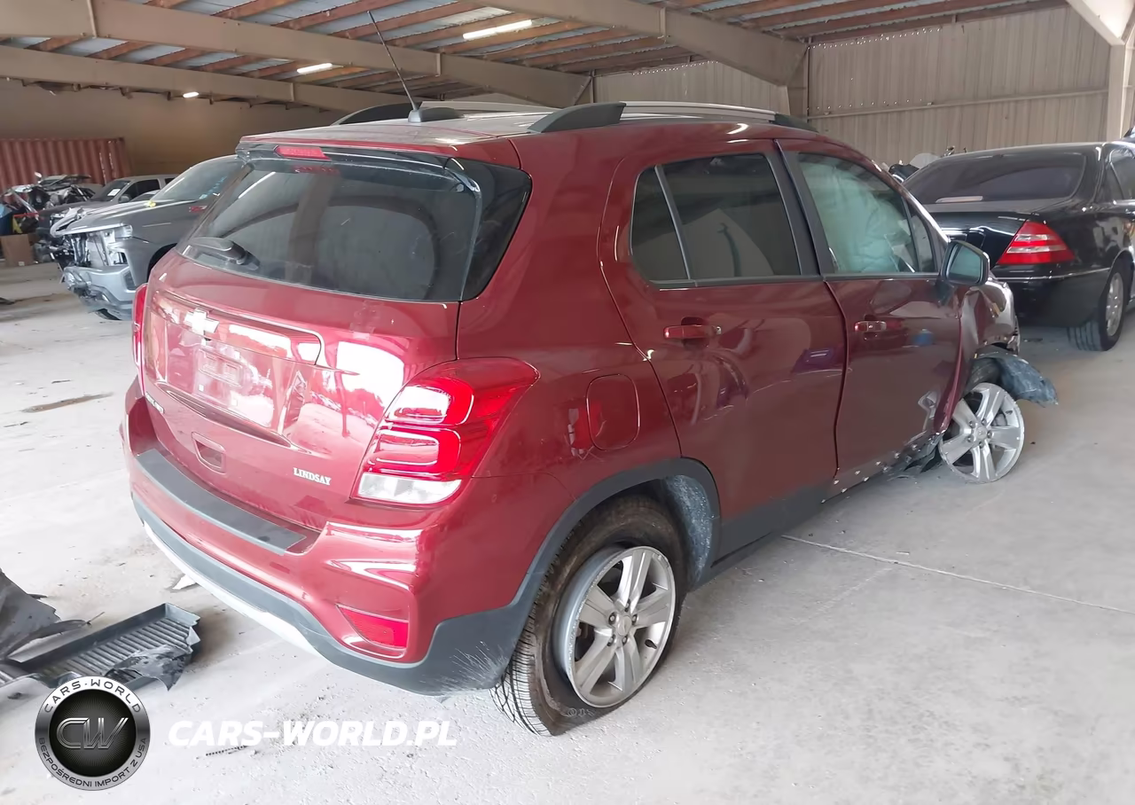2021 Chevrolet Trax Awd Lt VIN:KL7CJPSBXMB358005 - 4
