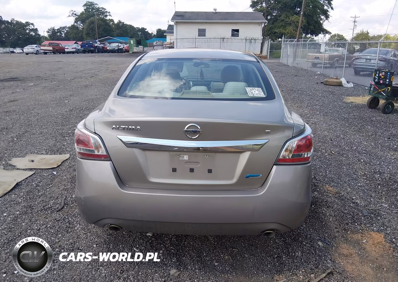 2014 Nissan Altima 2.5 S VIN:1N4AL3AP3EC103563 - 16