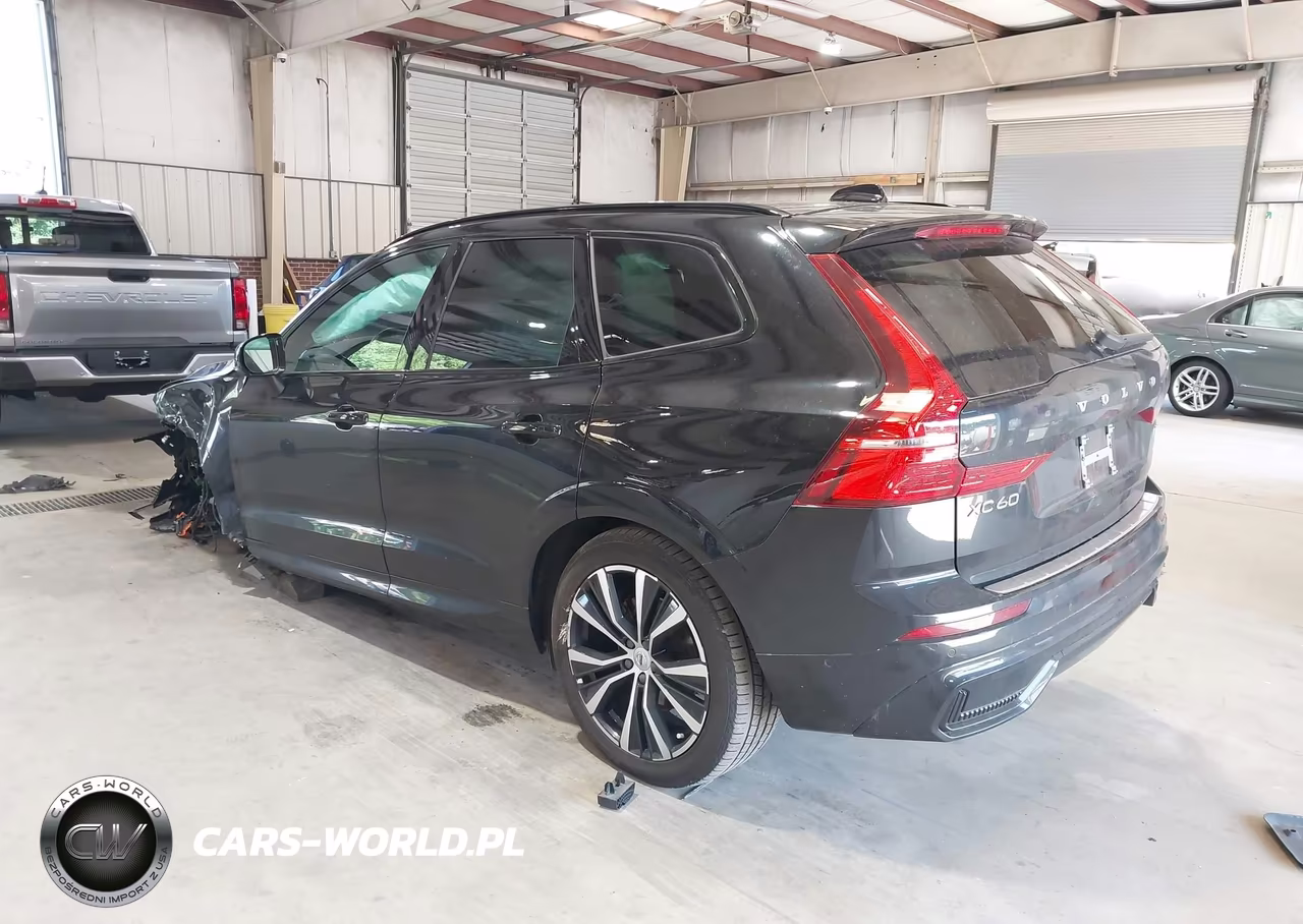 2024 Volvo Xc60 B5 Ultimate Dark Theme VIN:YV4L12RM7R1821094 - 3
